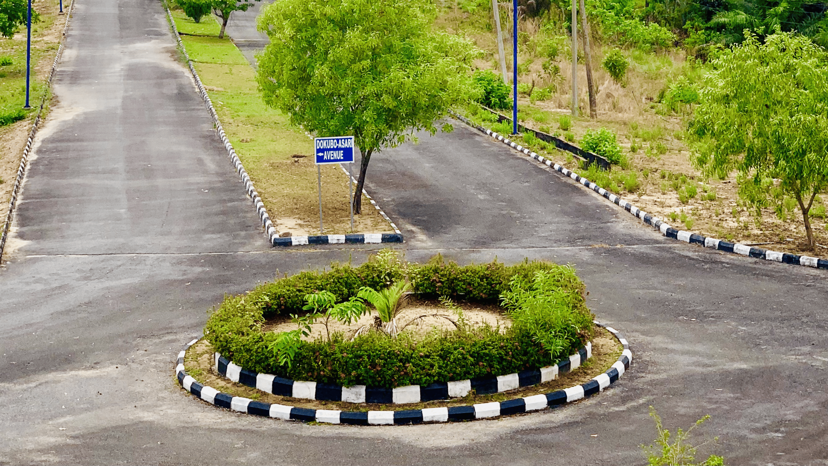 Havilla University campus building