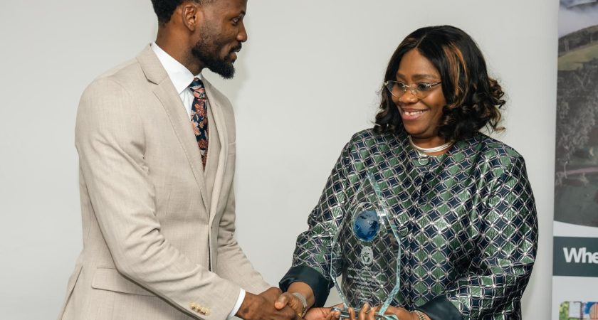 Educational Advancement Award