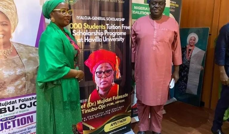 Tinubu’s Daughter Launches N400m Scholarship For 1,000 Applicants To Havilla Varsity